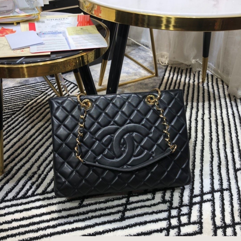 Ch*el shopping bags